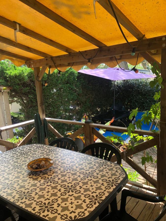 Mobil Home Climatise Camping 4* Le Grau Du Roi Les Jardins De Tivoli エクステリア 写真